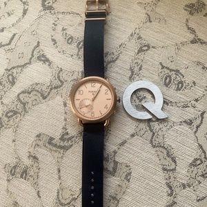 Women’s Fossil Q Smartwatch
